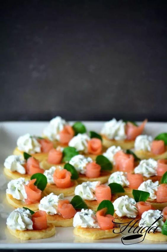 blinis salmón ahumado