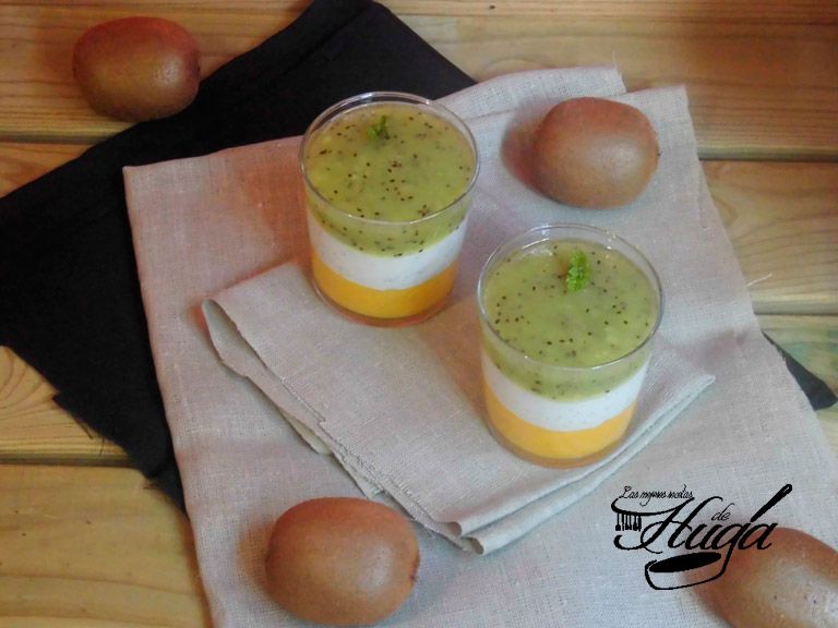 Vasitos de mango, kiwi y yogur presentacion