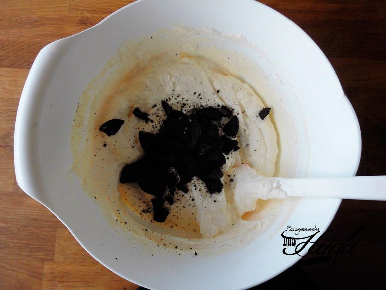 Crema inglesa nata y oreo