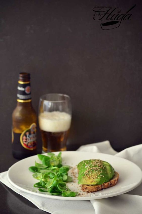 Tostada de aguacate cerveza