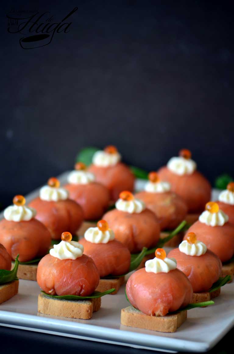 Bombones de salmón ahumado navidad