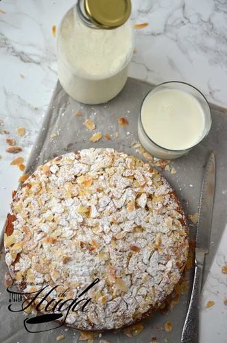 Bizcocho de almendras entero