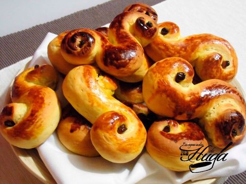 Bollos de azafrán