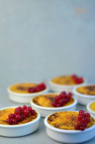 Crema quemada con queso mascarpone varias