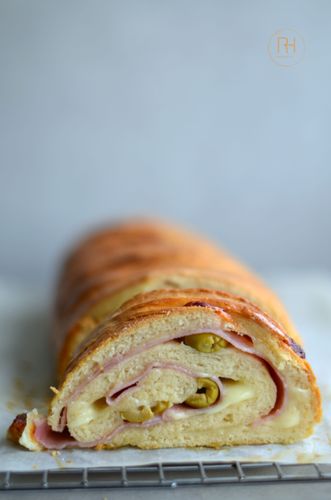 Pan de jamón venezolano